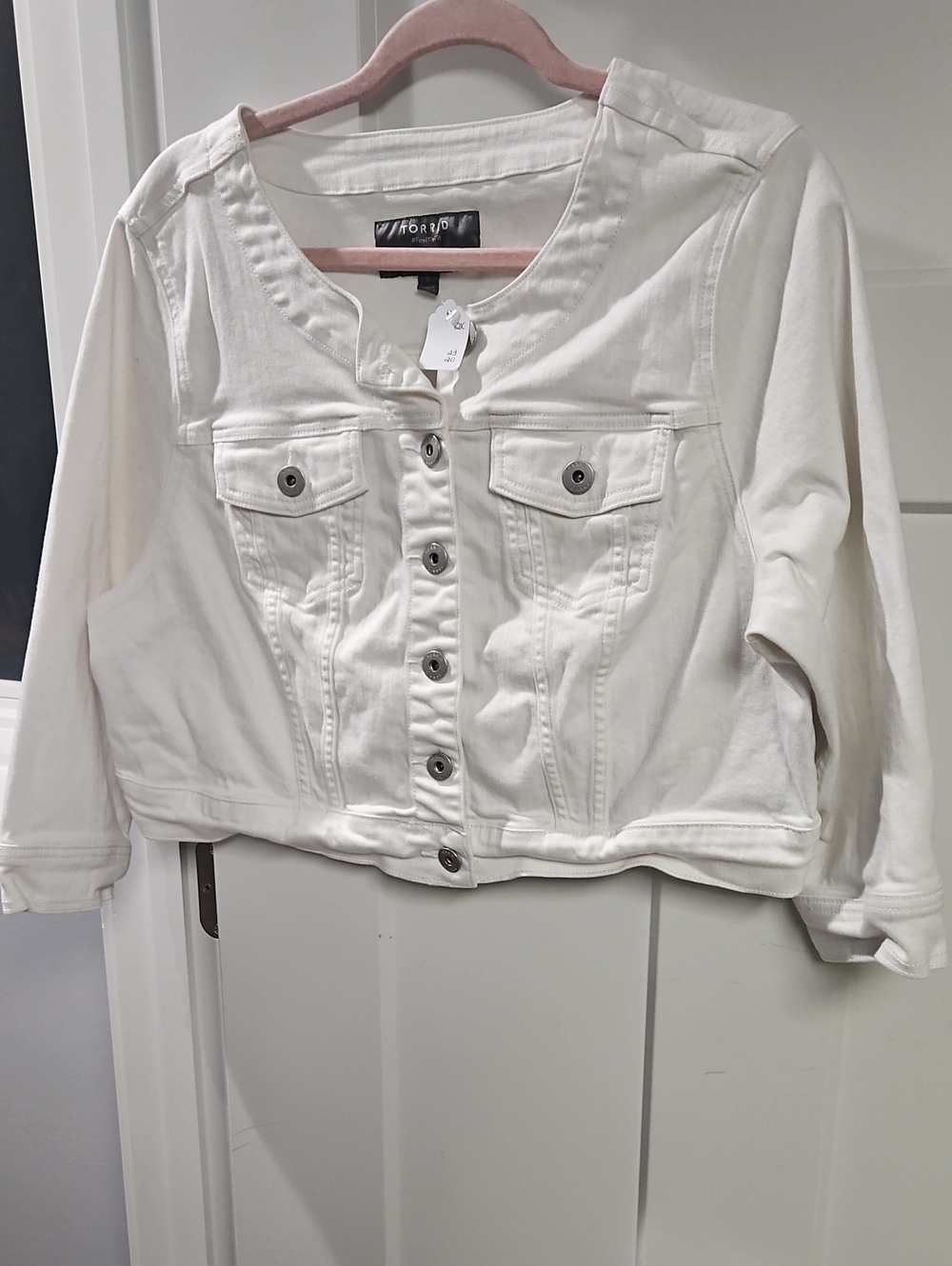 torrid Cream Button-Front Cropped Jean Jacket Hipster